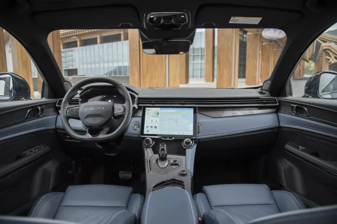 2024 Lynk & Co 05 Nueva energía 2023 1.5TD EM-P híbrido enchufable de 5 puertas y 5 asientos SUV accesorio 6